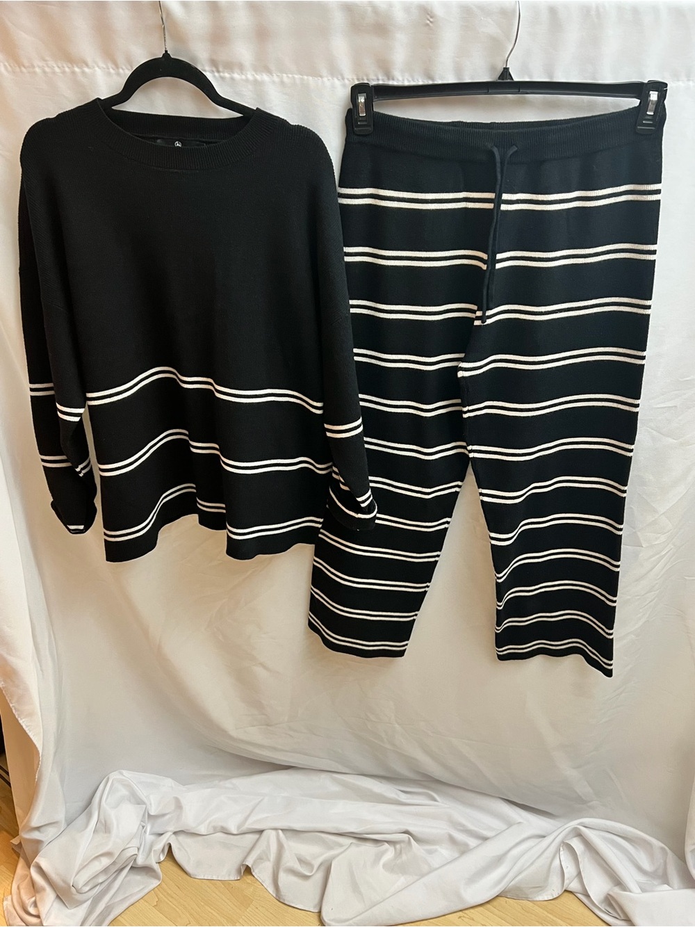 LILLUSORY Black & White Striped Knit 2-Piece Sweater Pants Set XL